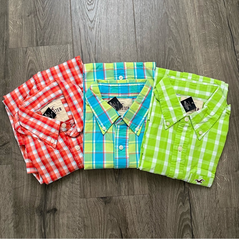 NWT Bundle of Three Hollister Button Downs
